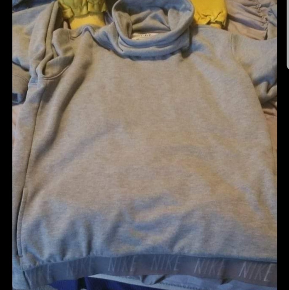 Nike sweater